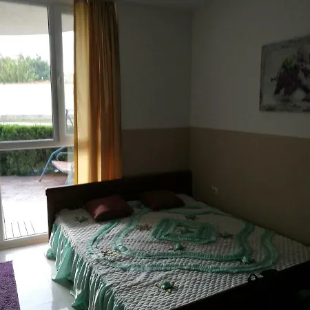 Private In Atlantis Апартамент Lŭka